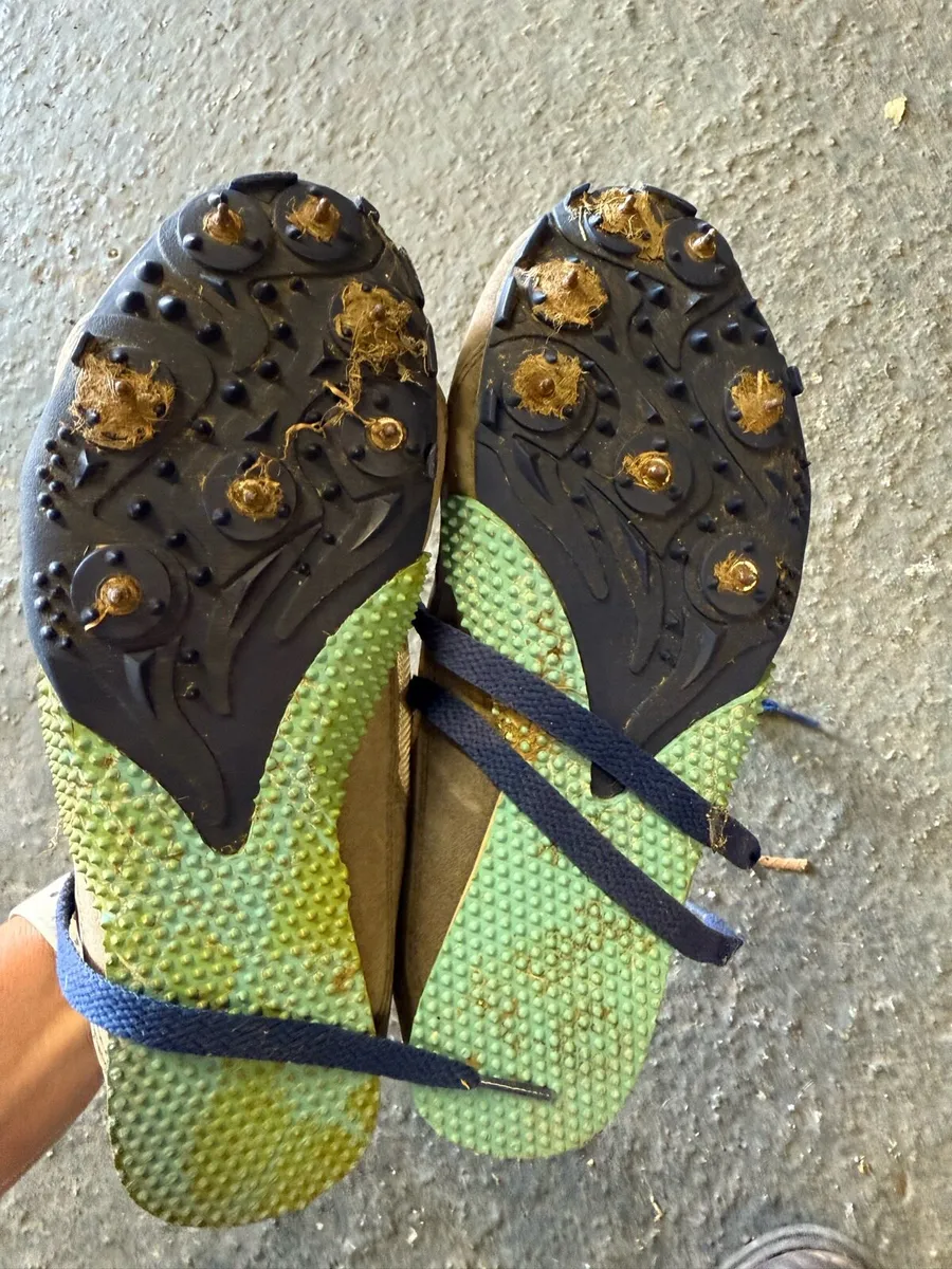 Running track shoes - Image 2