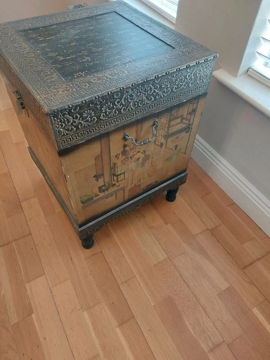 Decorative storage box - Image 2