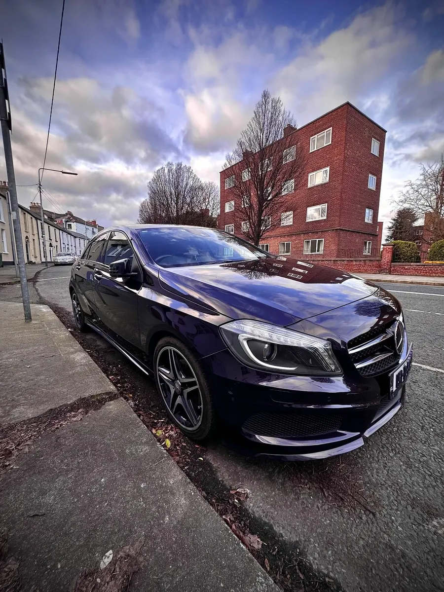 Mercedes A180 AMG Night Edition 2015 - Low km - Image 1