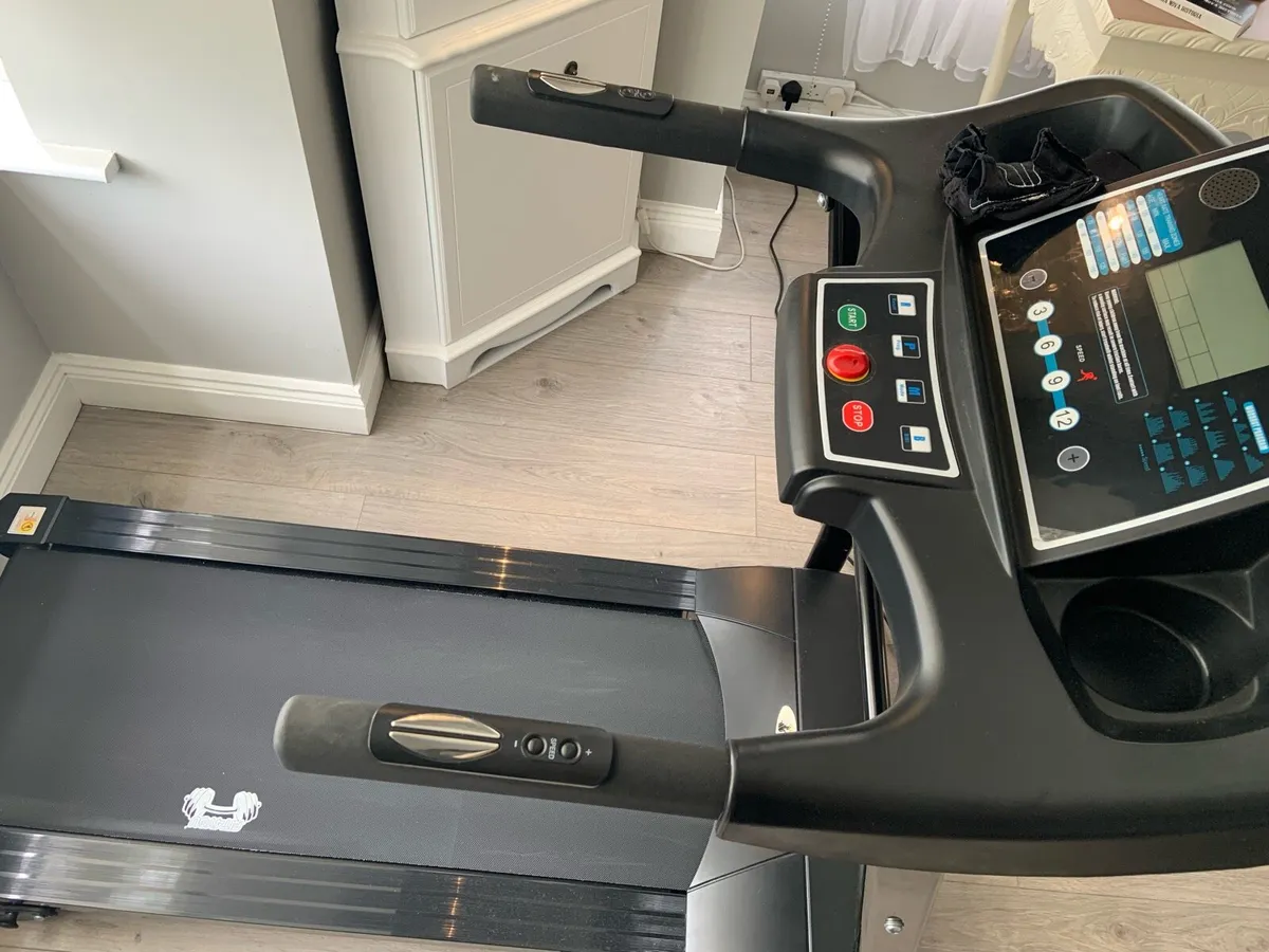 Treadmill - Image 3