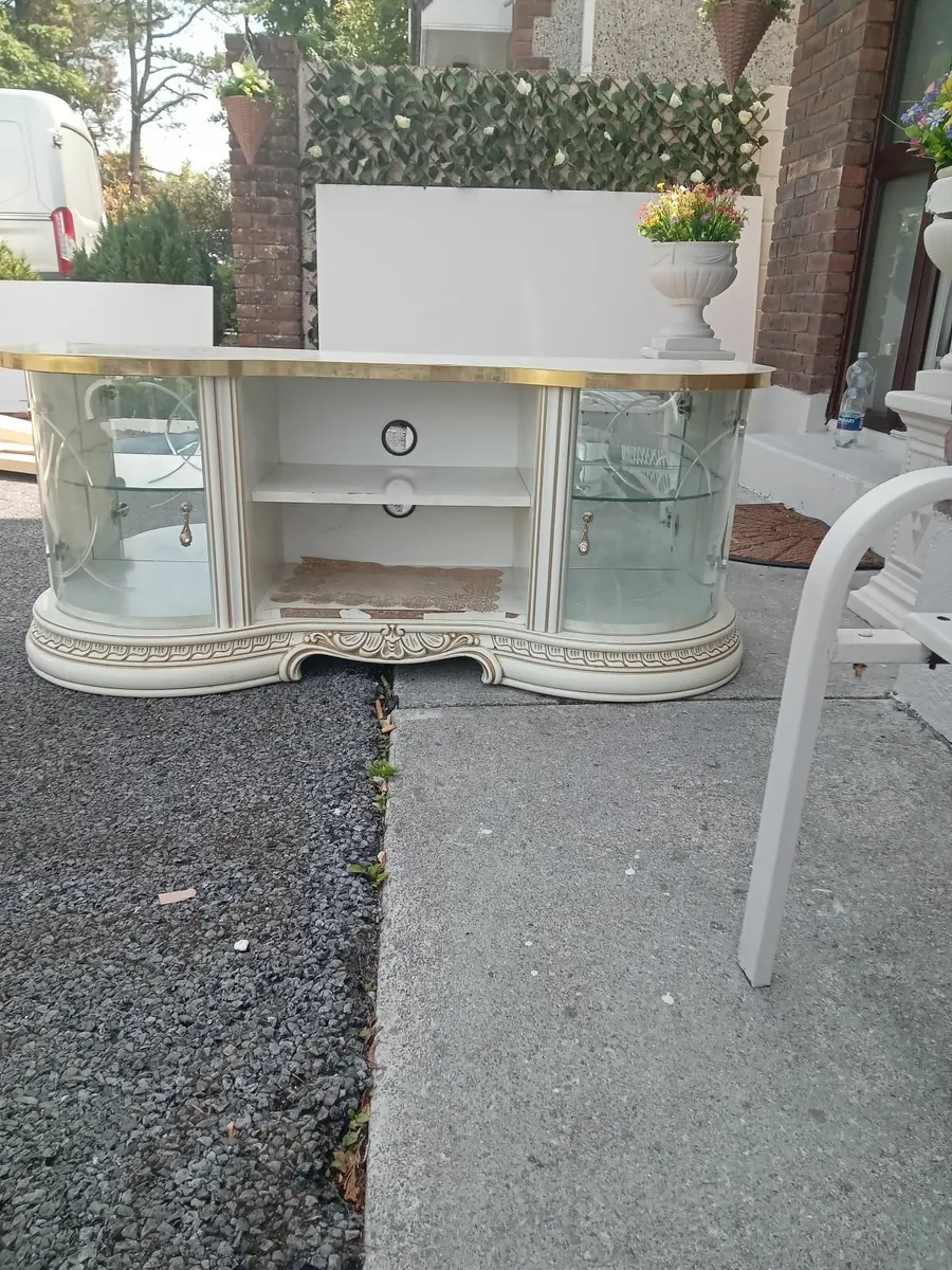 Marble effect tv stand 50 euro - Image 4