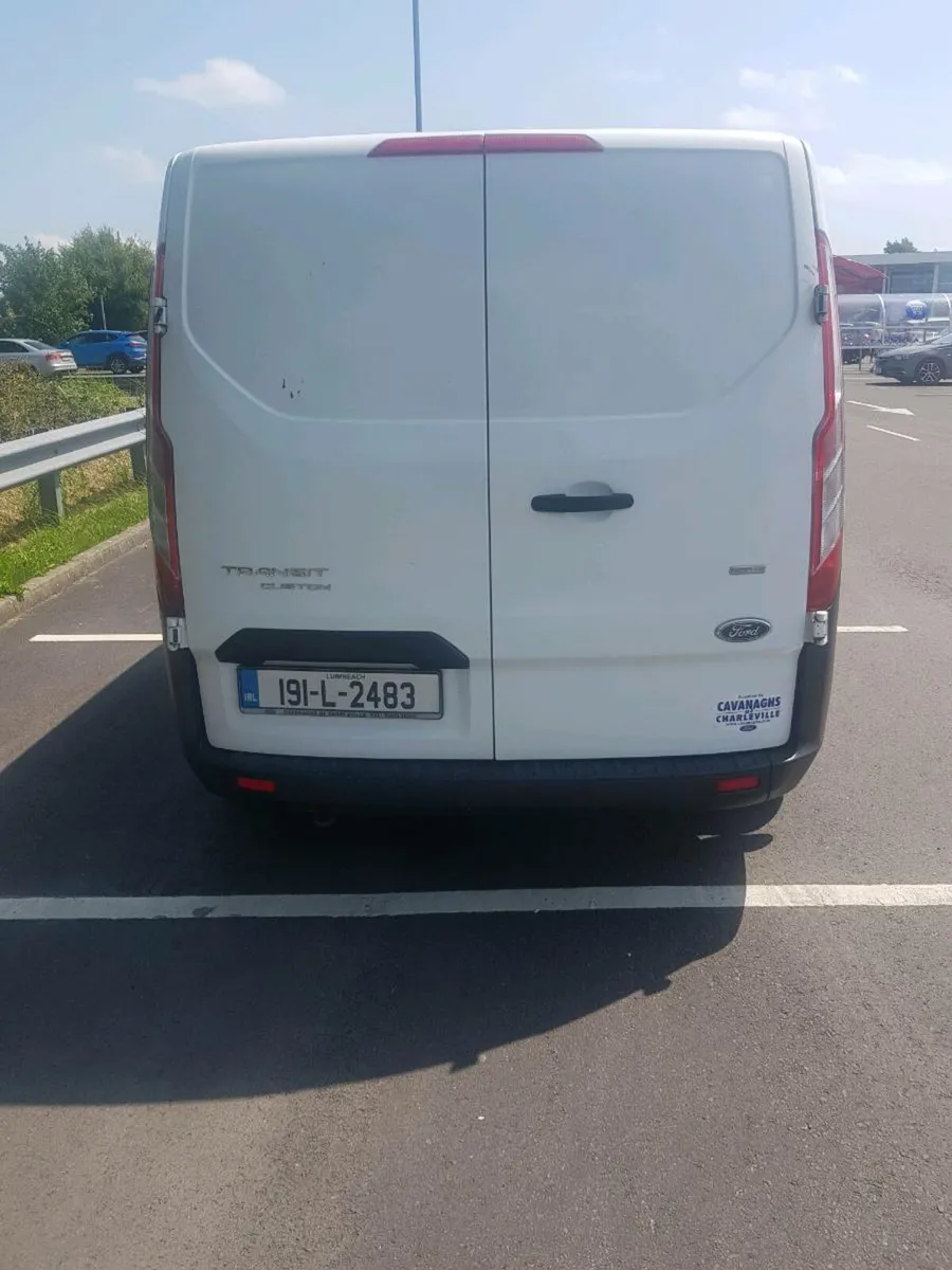 Transit custom Van - Image 3