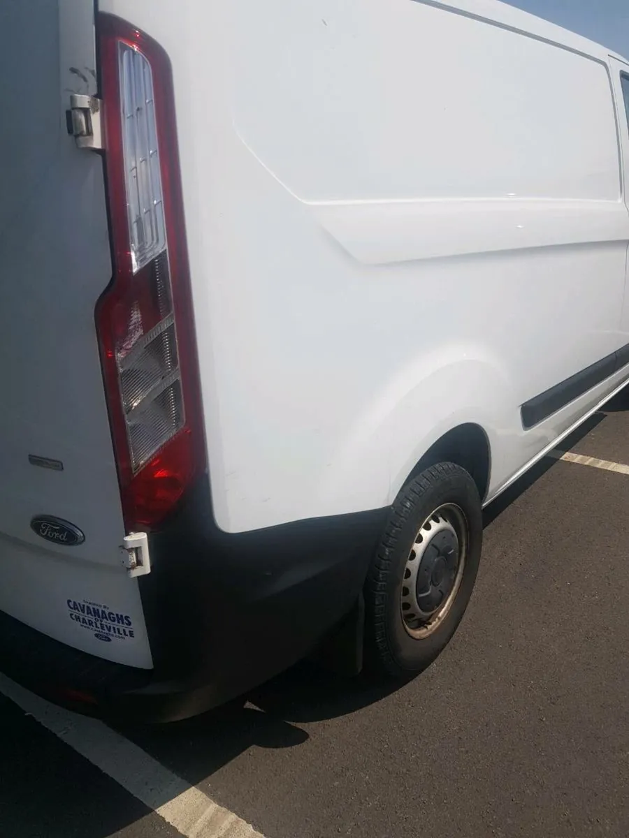 Transit custom Van - Image 4