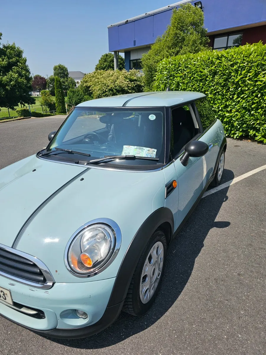 Mini One - Image 2