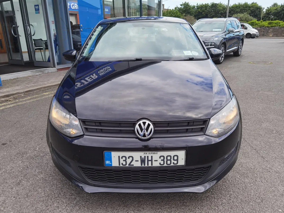 VOLKSWAGEN POLO 1.2 PETROL TRENDLINE - Image 2