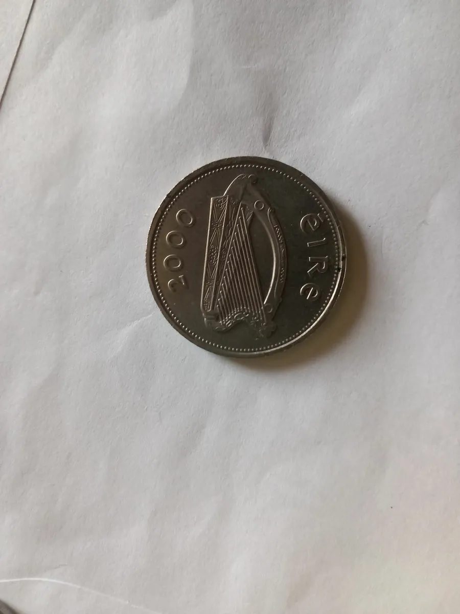 Old Irish 1 Pound Coins - Image 2