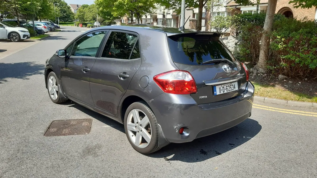 Toyota Auris 2011 - Image 3