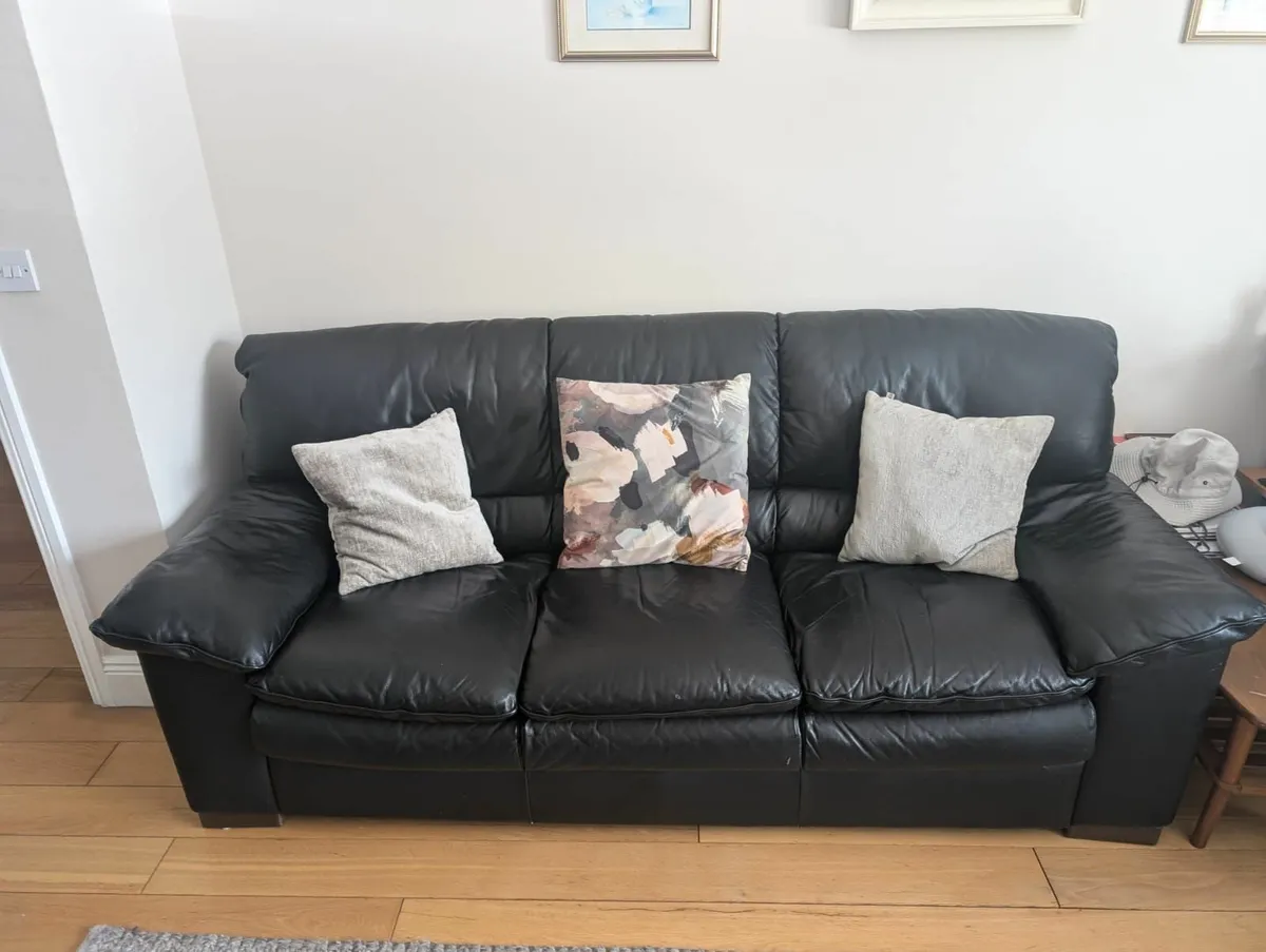 Furniture Suite Arnotts - Image 1