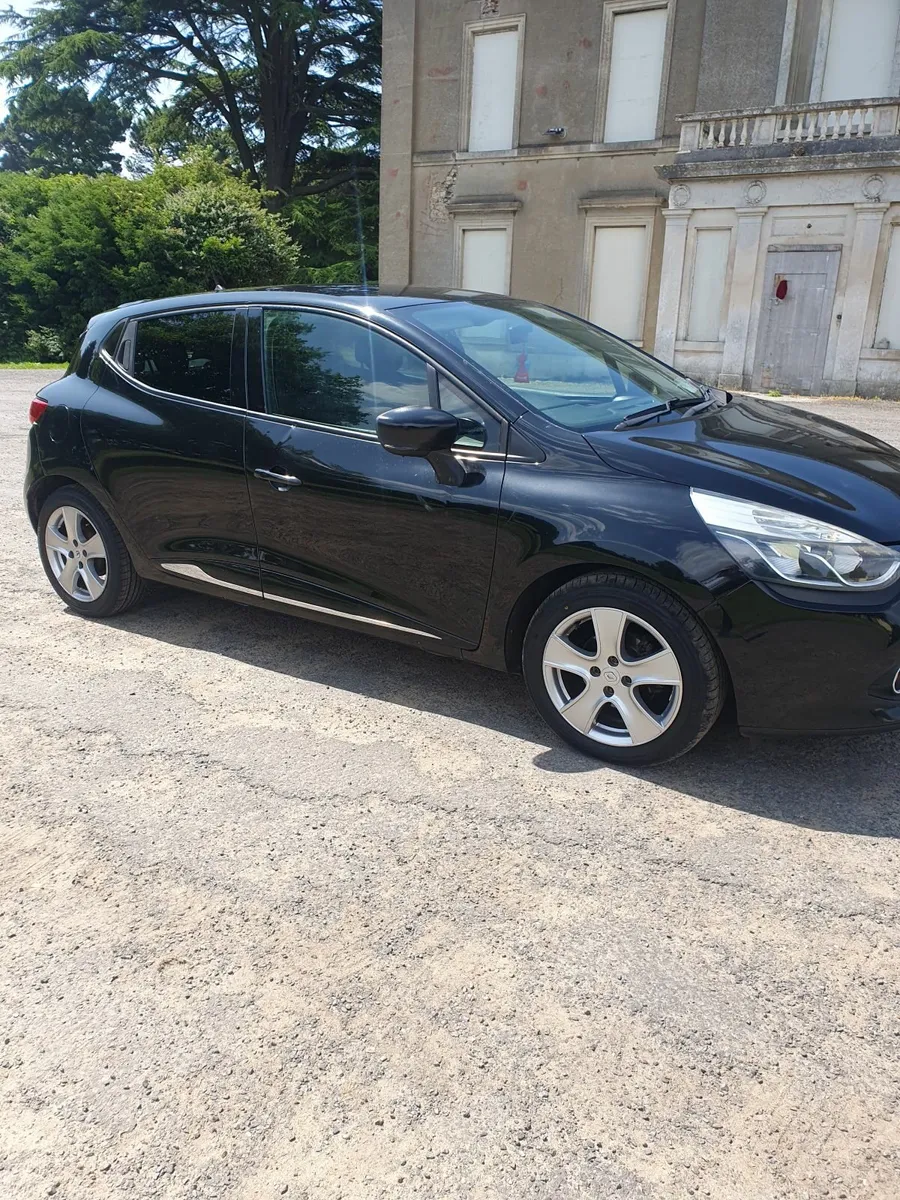 Renault Clio 2016 - Image 2