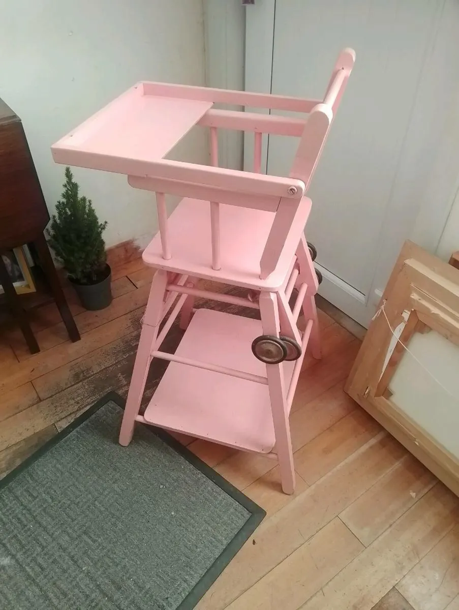 Antique baby chair - Image 1