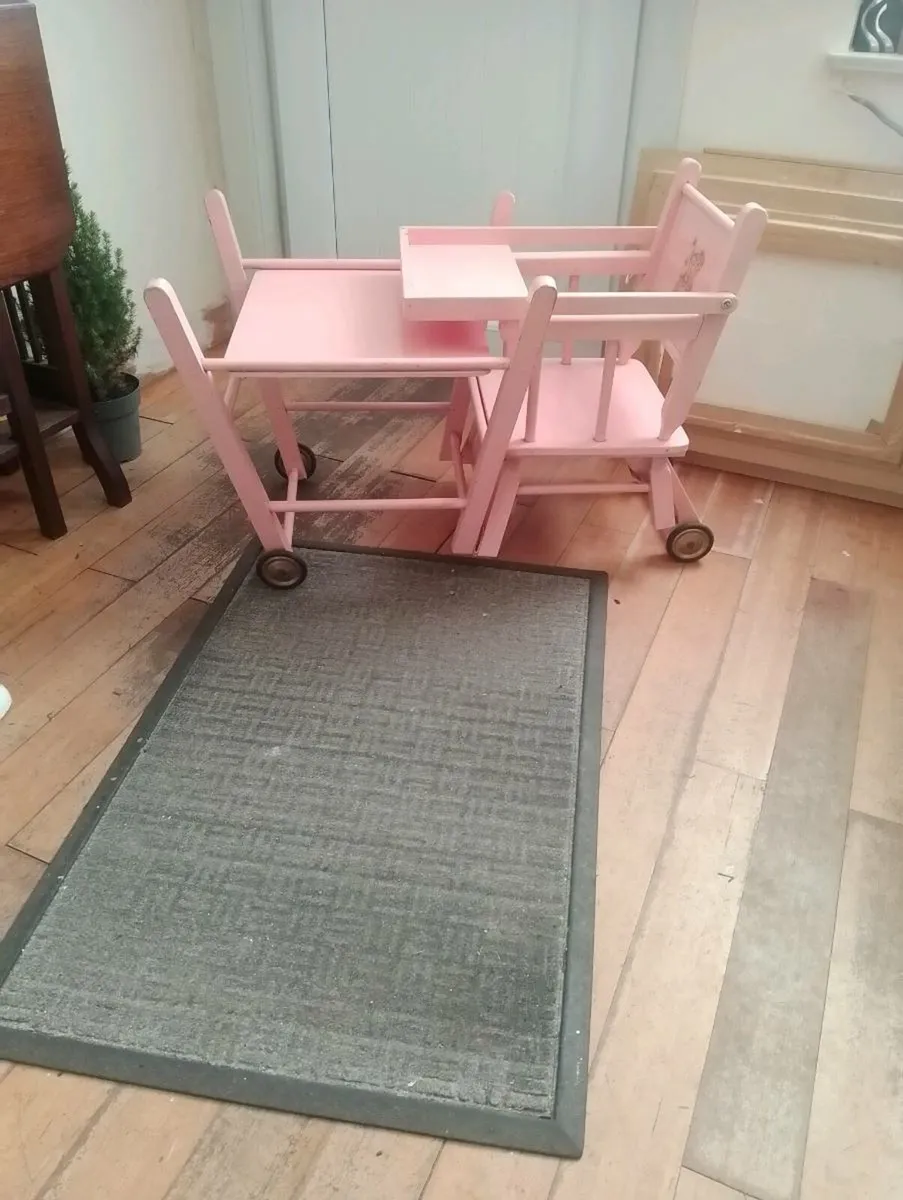 Antique baby chair - Image 3