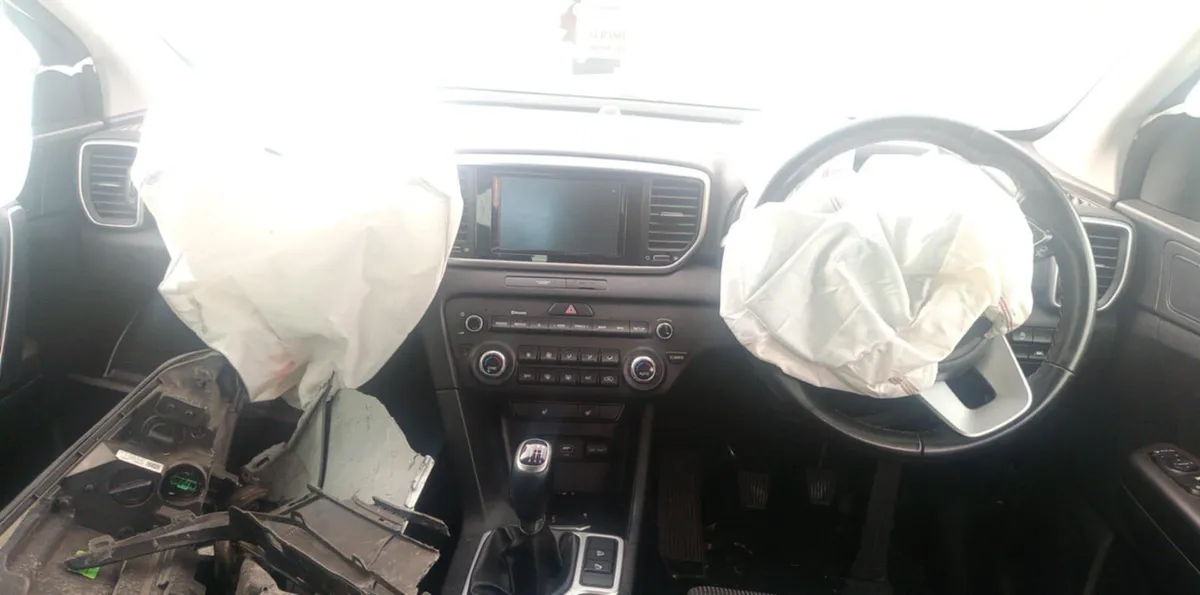 2020 KIA SPORTAGE 1.6 PETROL FOR BREAKING - Image 3