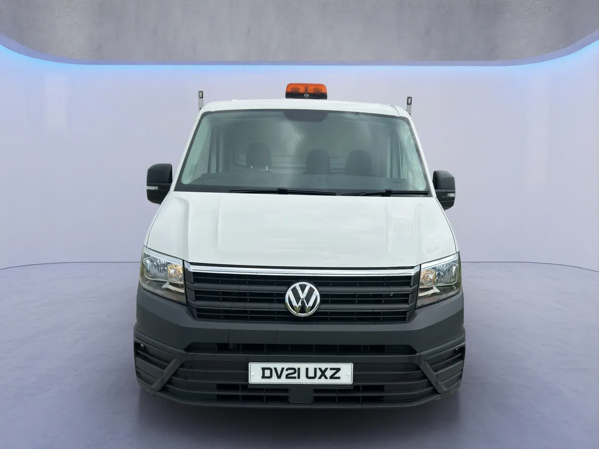 2021 Volkswagen Crafter Dropside RWD - Image 2