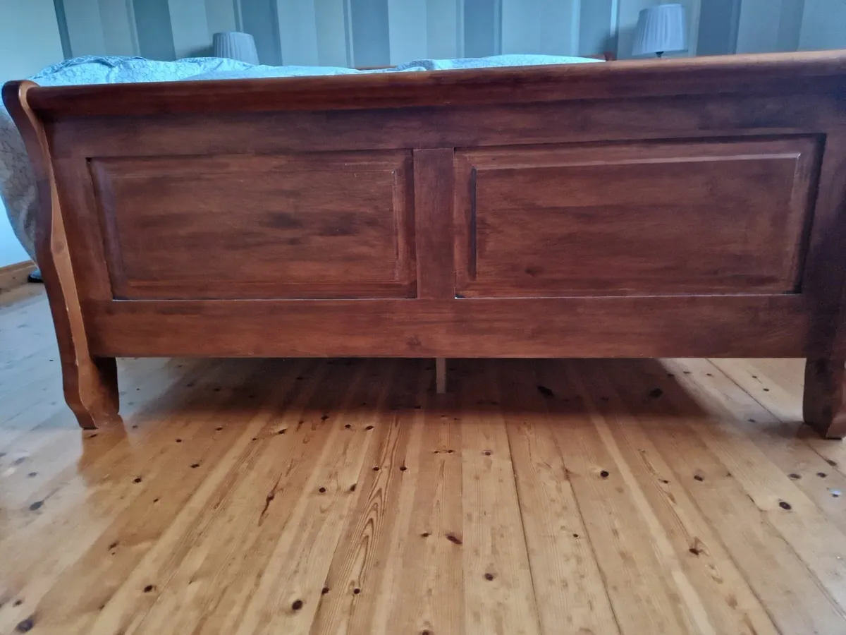 Bedroom furniture - Image 2
