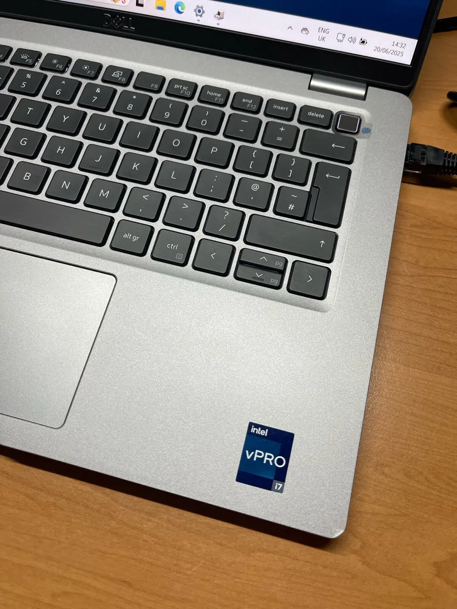 Dell i7 | 32gb ram | 512ssd |win 11 pro - Image 2
