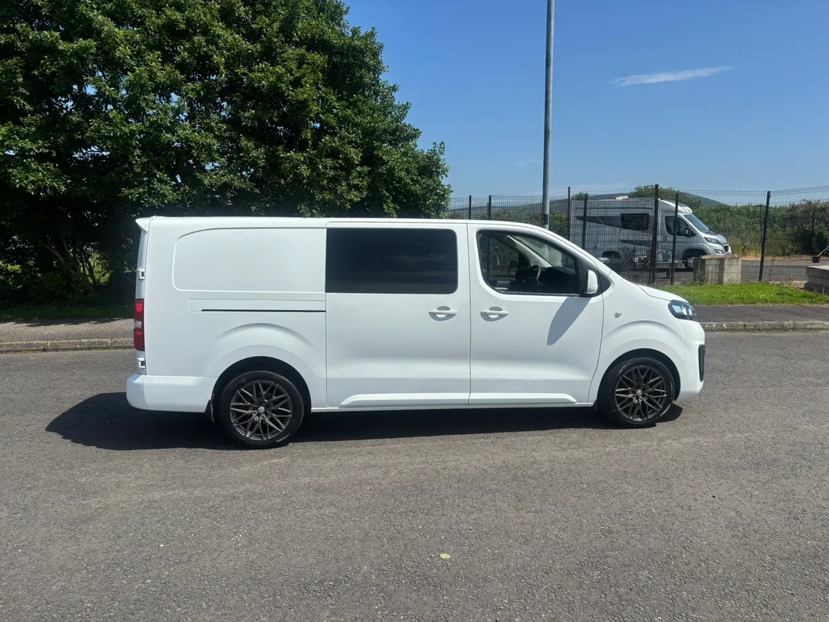 2019 Vauxhall Vivaro sportive - Image 2