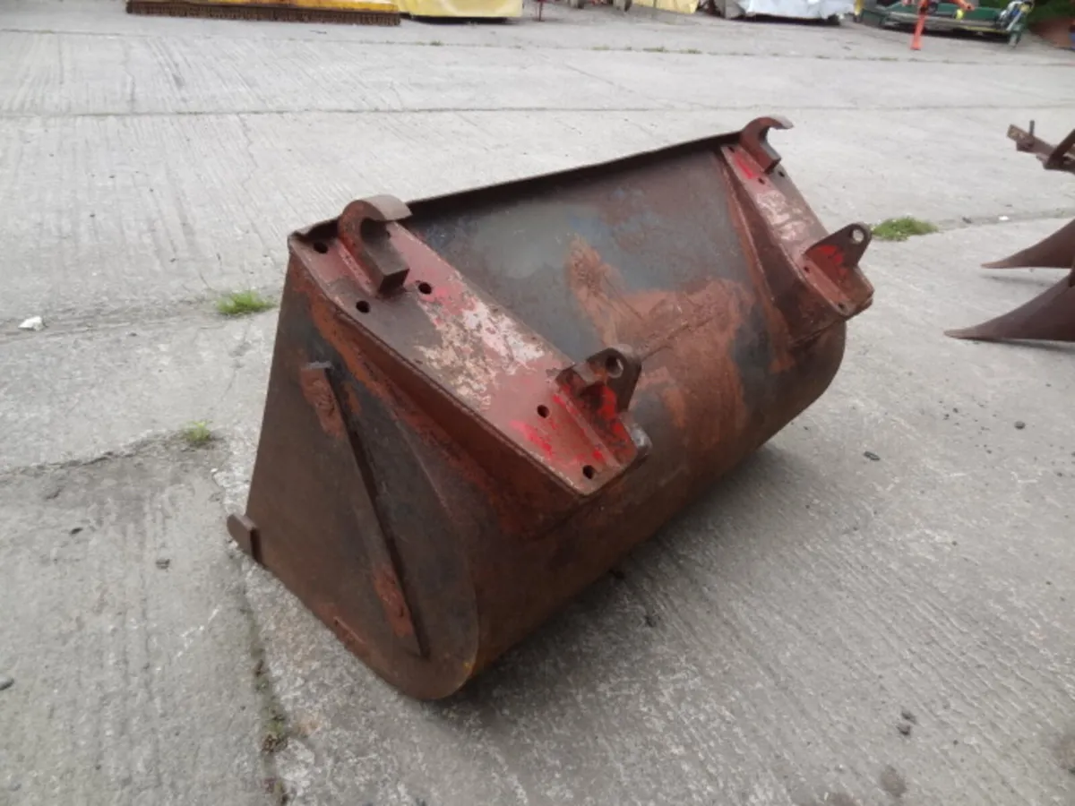 4FT Loader Bucket - Image 4