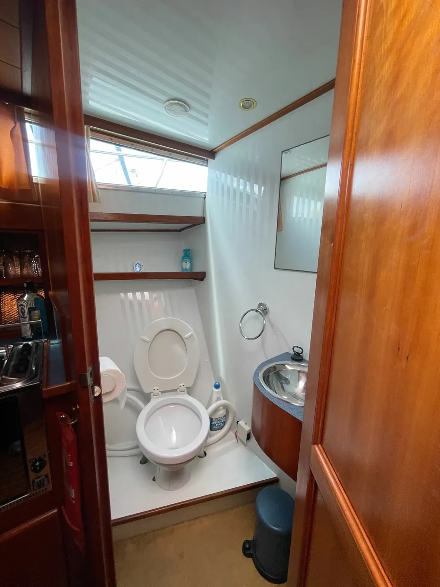 2000 Hollandia 1250 Dutch Steel Cruiser - Image 3