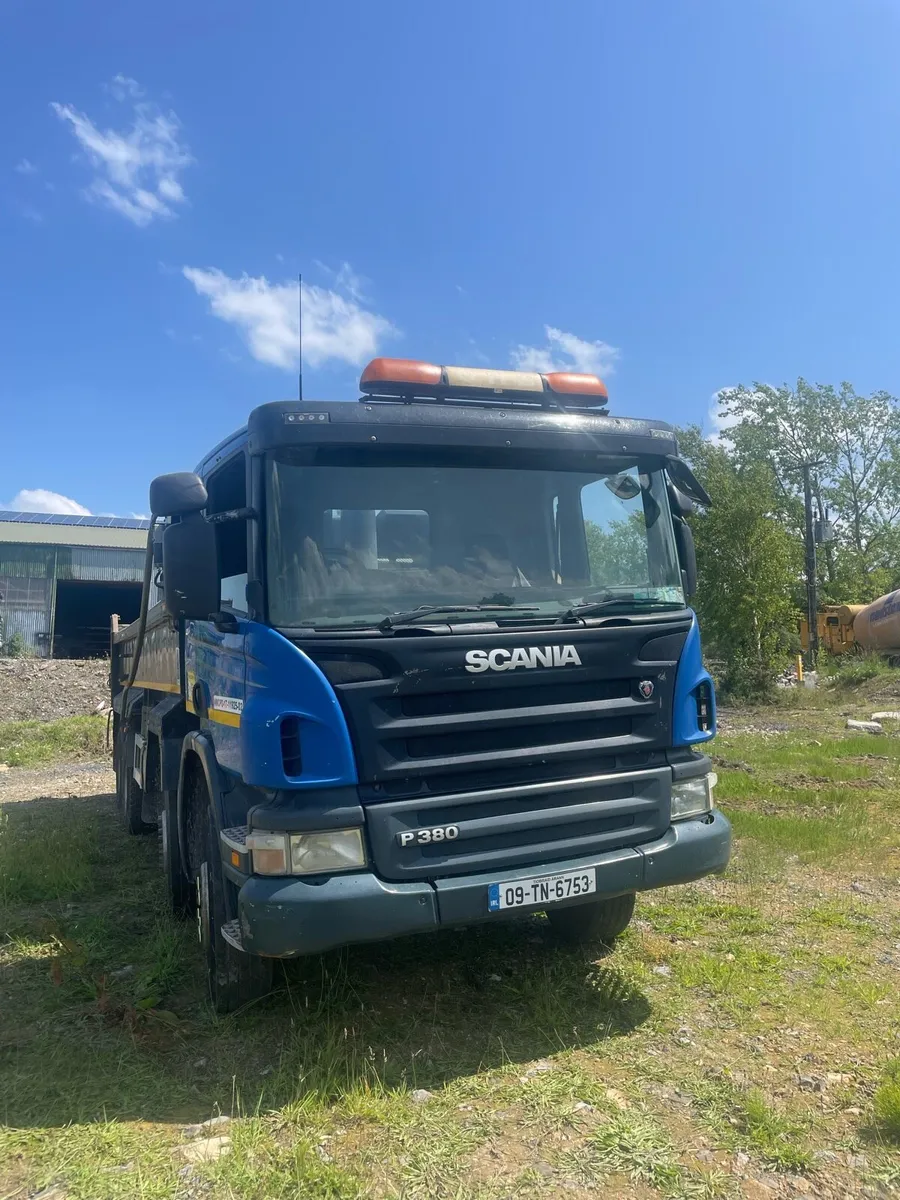 Scania tipper - Image 2