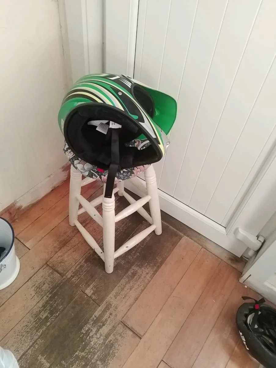 Kids cycling helmet - Image 2