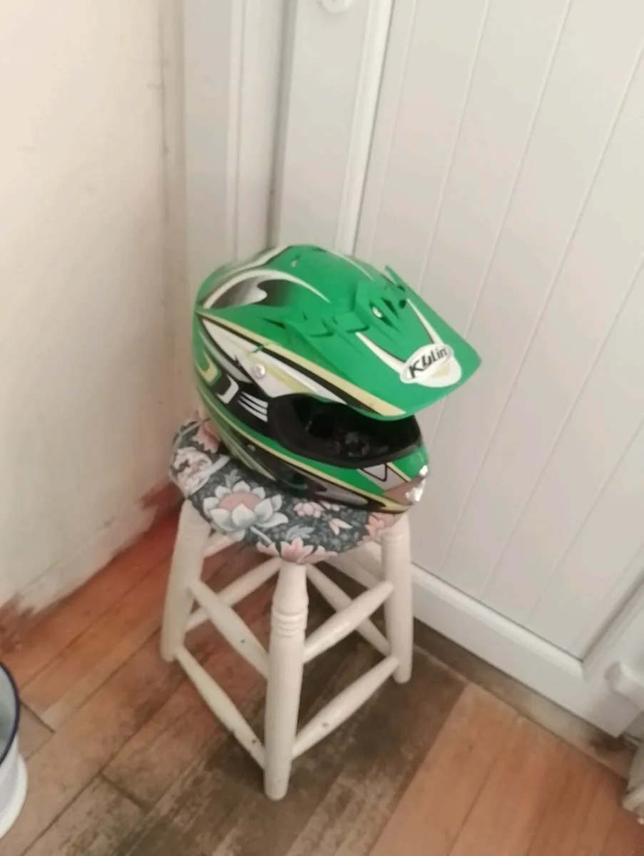 Kids cycling helmet - Image 3