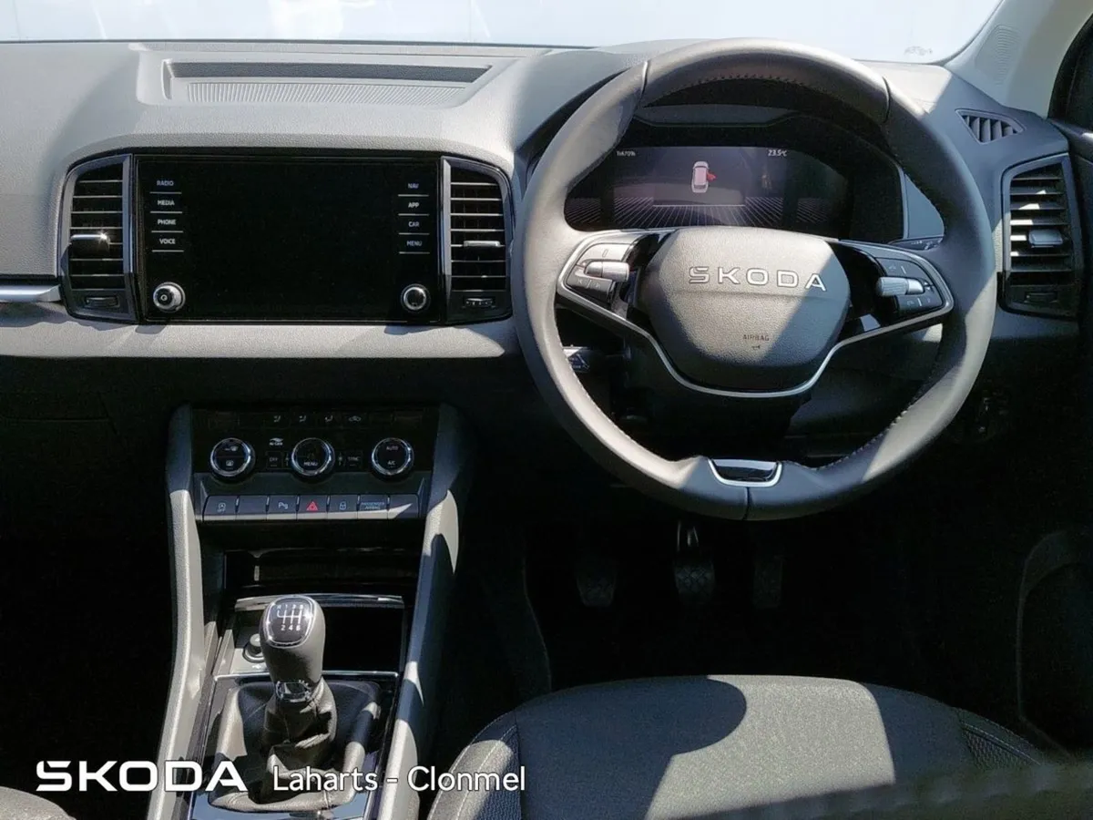 Skoda Karoq Selection 2.0tdi 115HP 6503 - Image 2