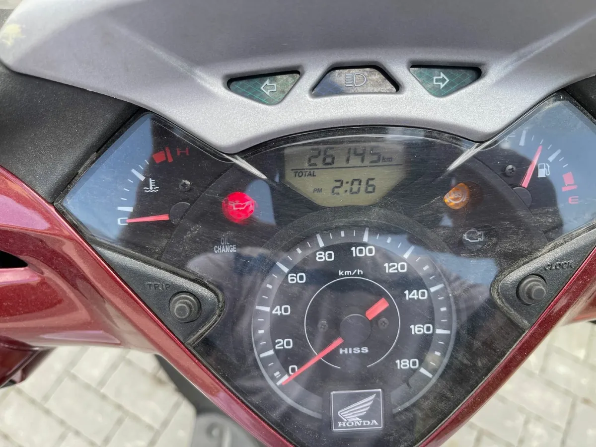 Honda SH300 - Image 2