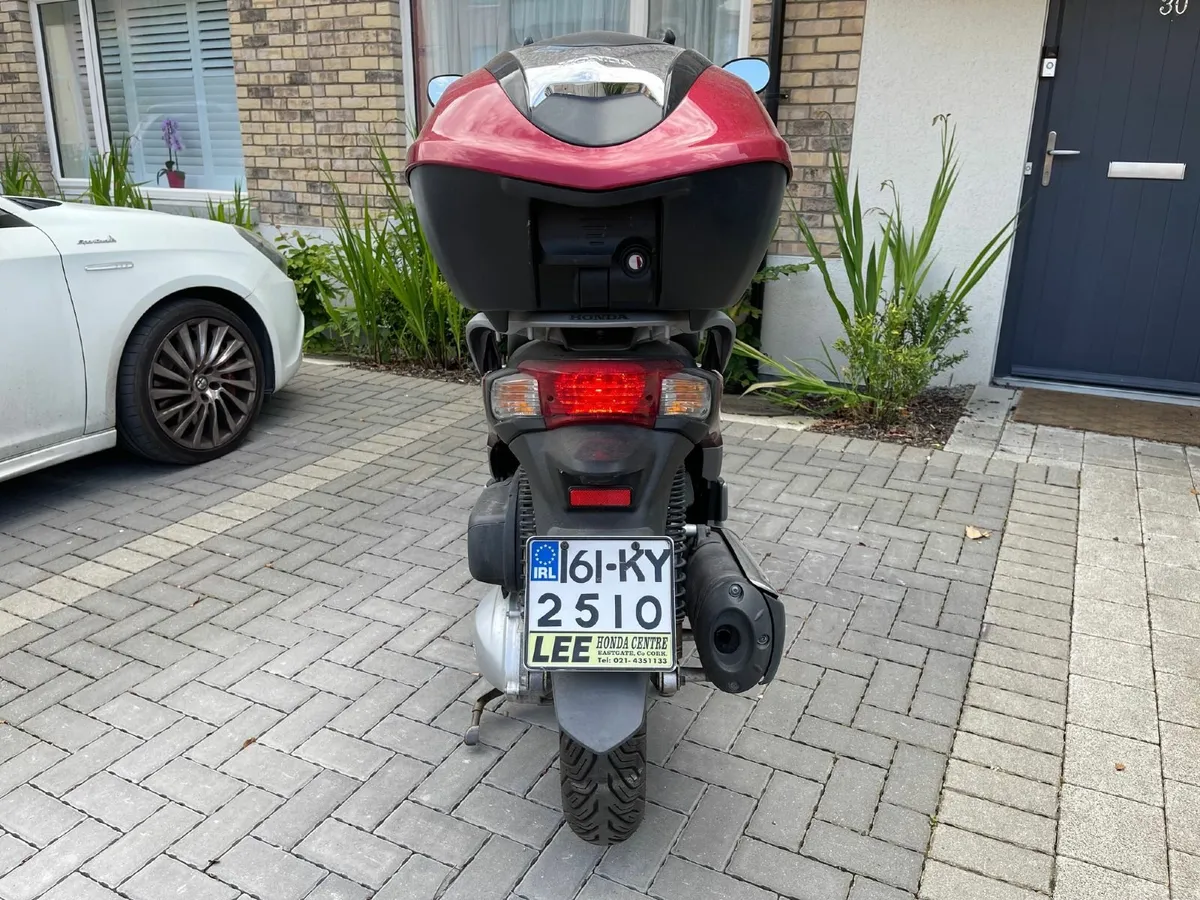 Honda SH300 - Image 3