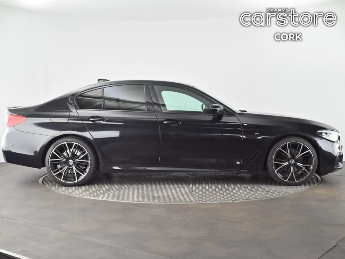 BMW 5 Series 520d M Sport Auto - Image 3