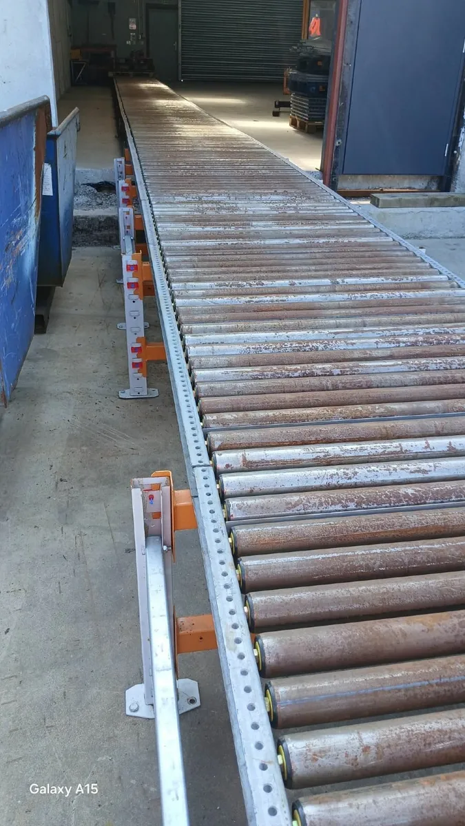 32 Roller  2.5m Conveyor-90cm H Legs (Ref:GRC06) - Image 3