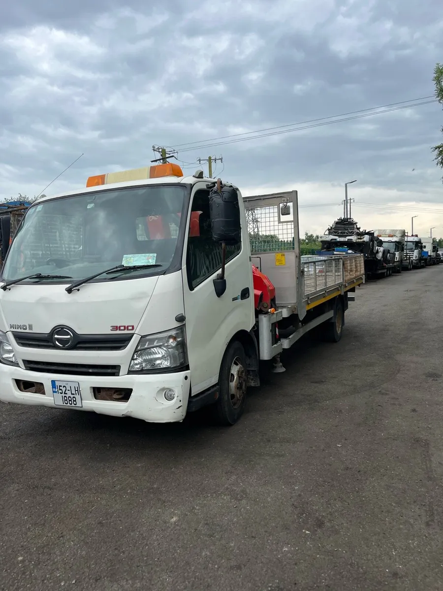 Hino 300 - Image 3