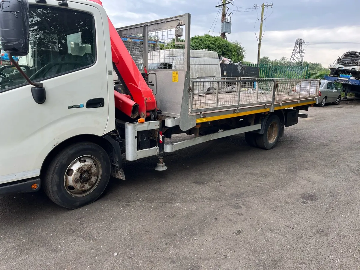 Hino 300 - Image 4