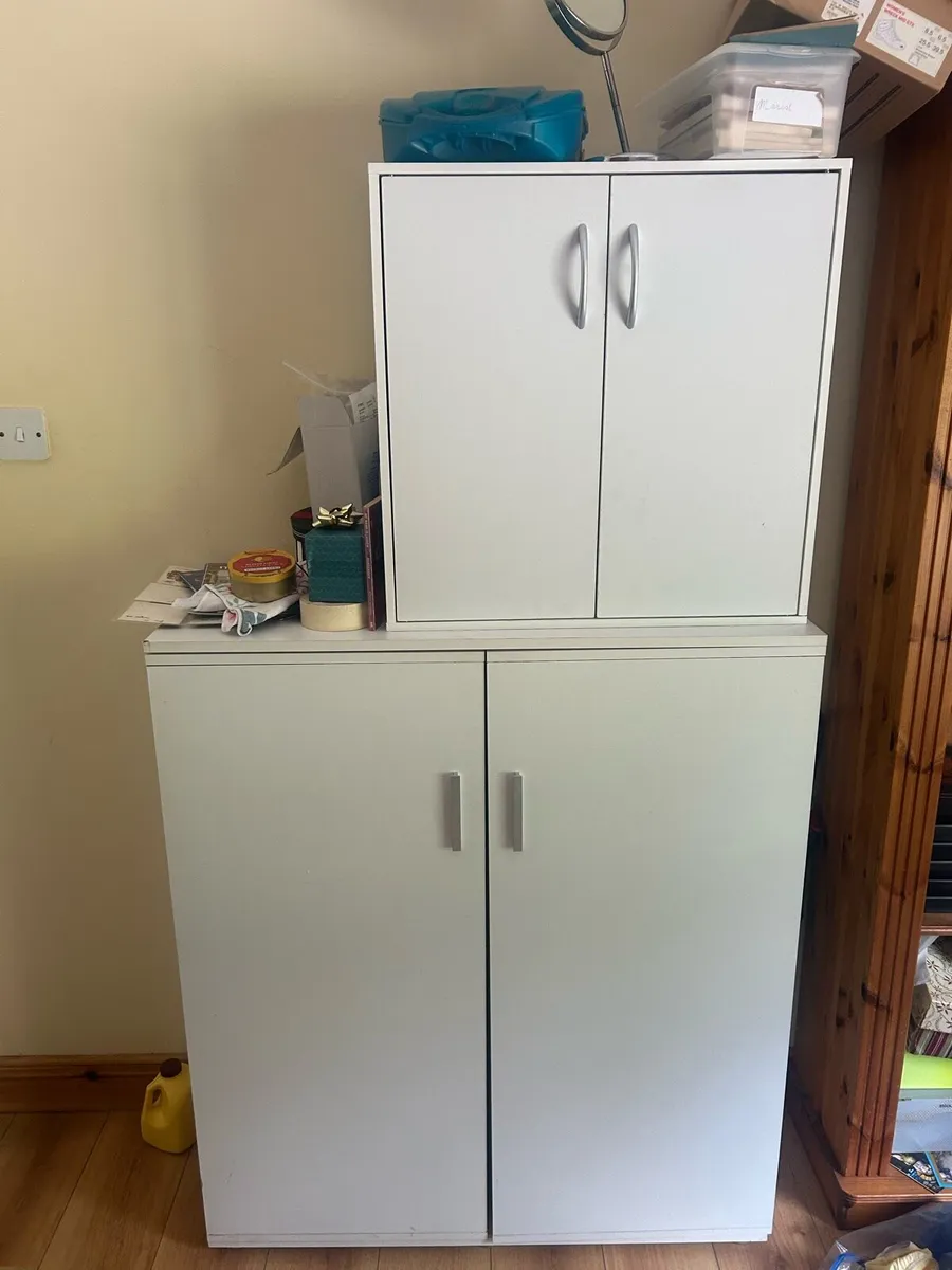 Wardrobe units - Image 2