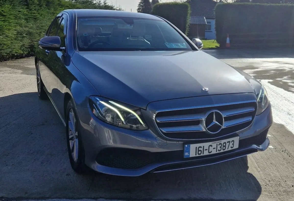 Mercedes-Benz E-Class 2016 E220 CDI Avantgarde - Image 1
