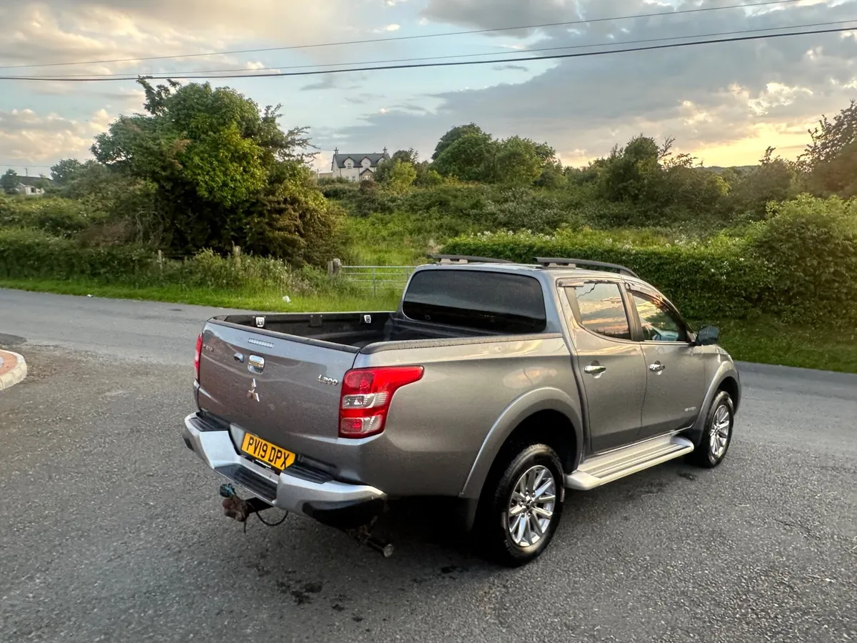 2019 Mitsubishi L200 Warrior - Image 2