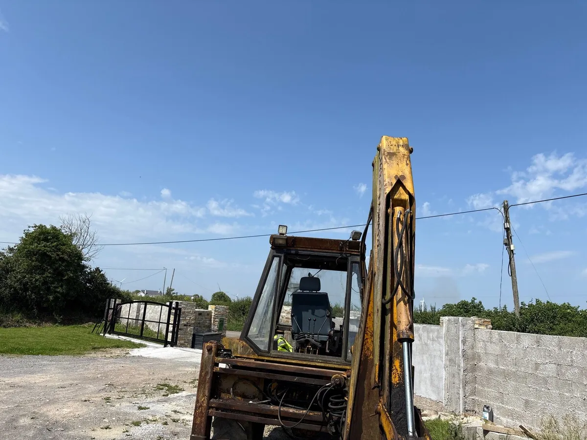 JCB 3cx - Image 2