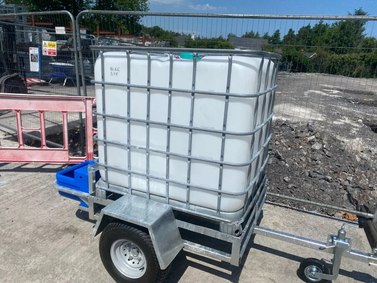 Water Tank mobile - Image 1
