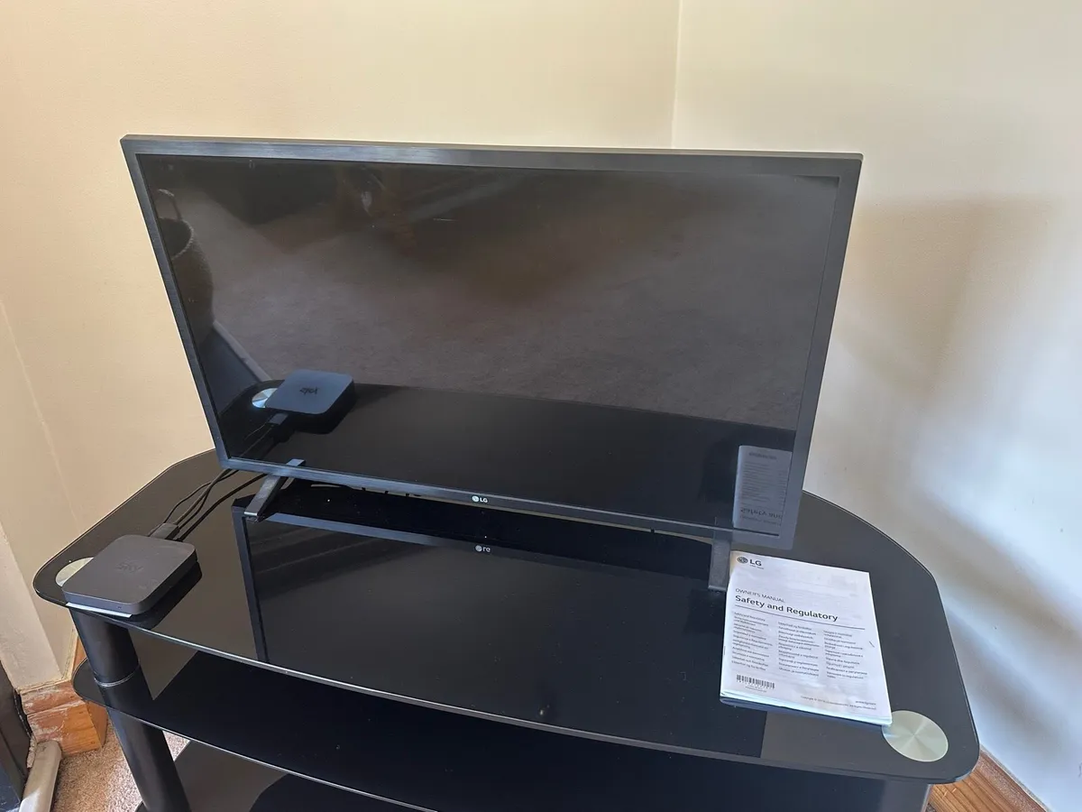 32” LG Smart TV + Glass TV Stand - Image 2