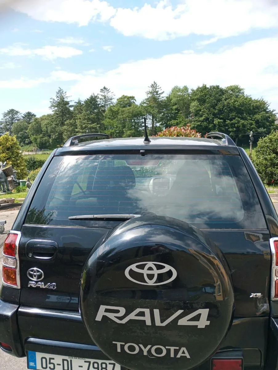 2005 Toyota Rav 4 SUV DIESEL - Image 4