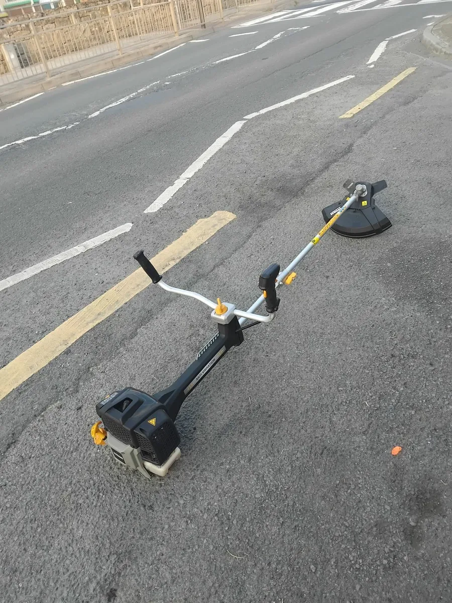 TiTAN grass strummers running very well - Image 4
