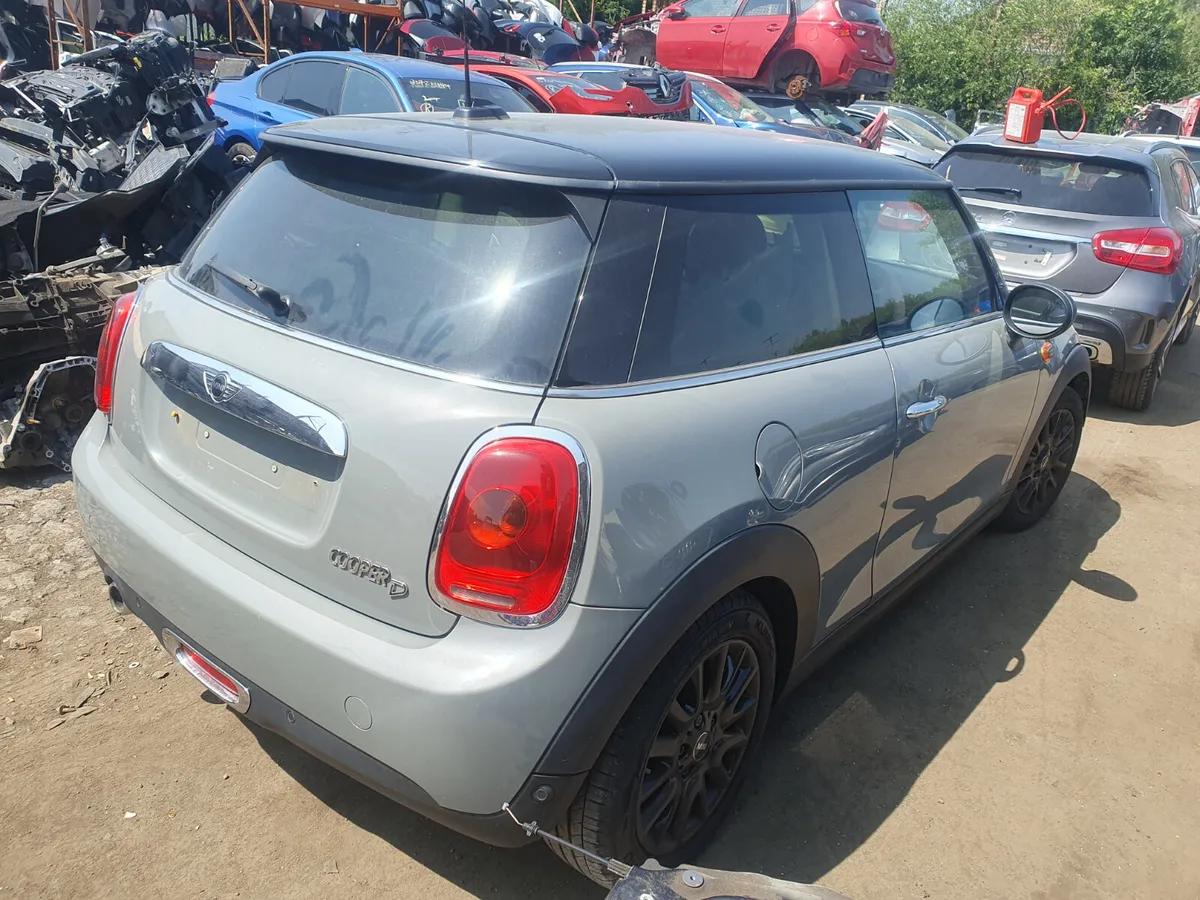 16 MINI COOPER  D	1.5 D (B37C15U) FOR BREAKING - Image 4
