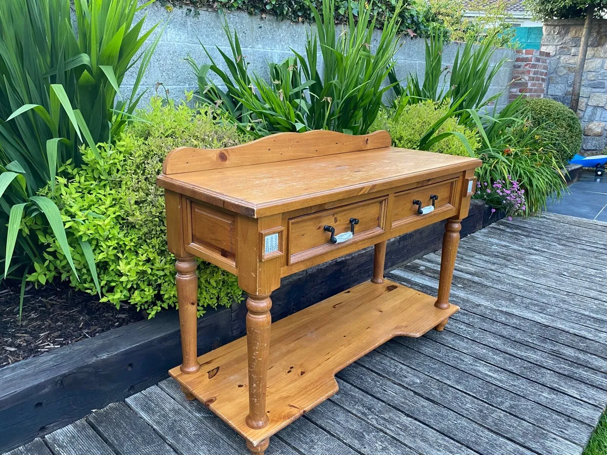 hall table - Image 3