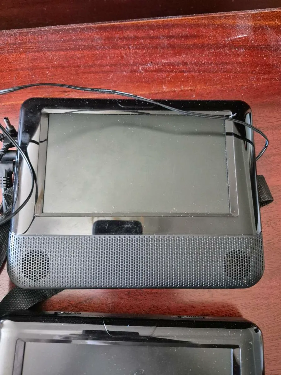 ALBA TWIN portable 7 inch dvd player - Image 3