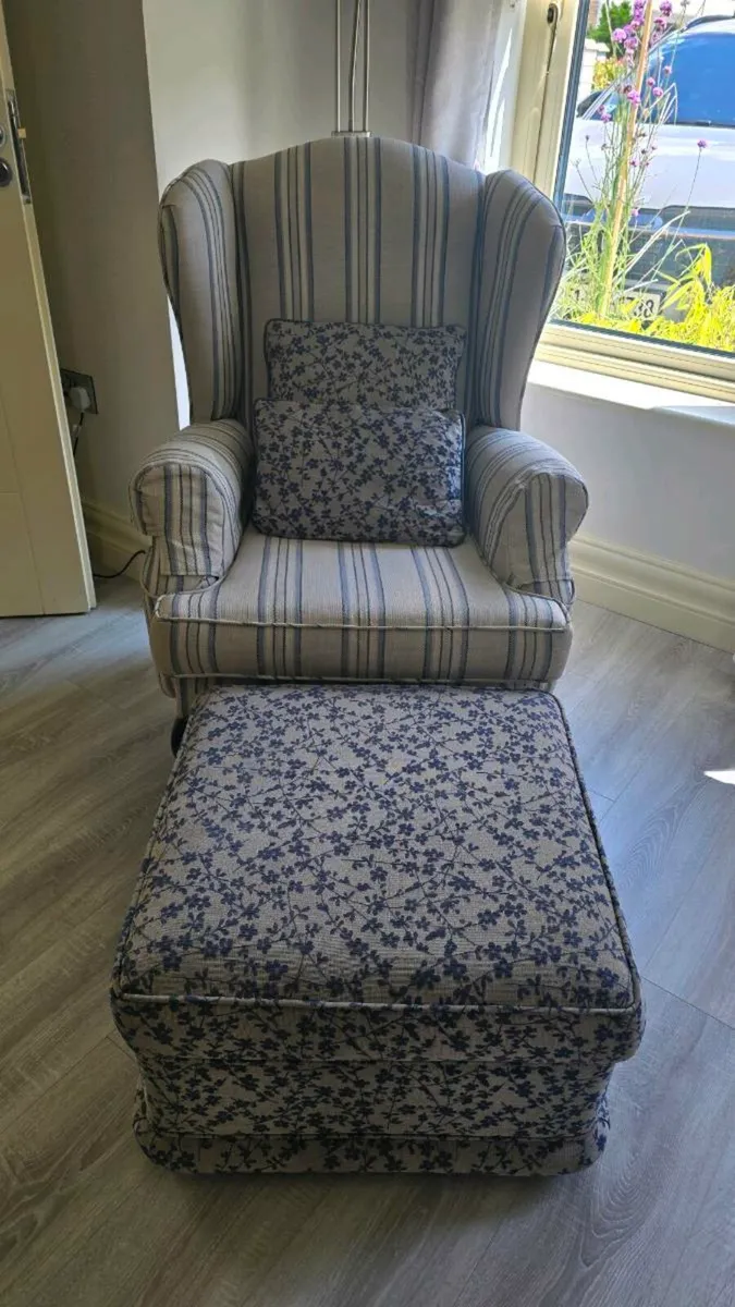 Queen Anne Chair - Image 1