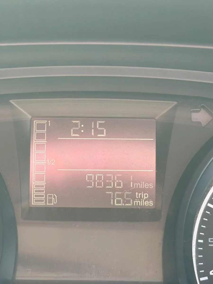 SEAT Ibiza 2012 - Image 2