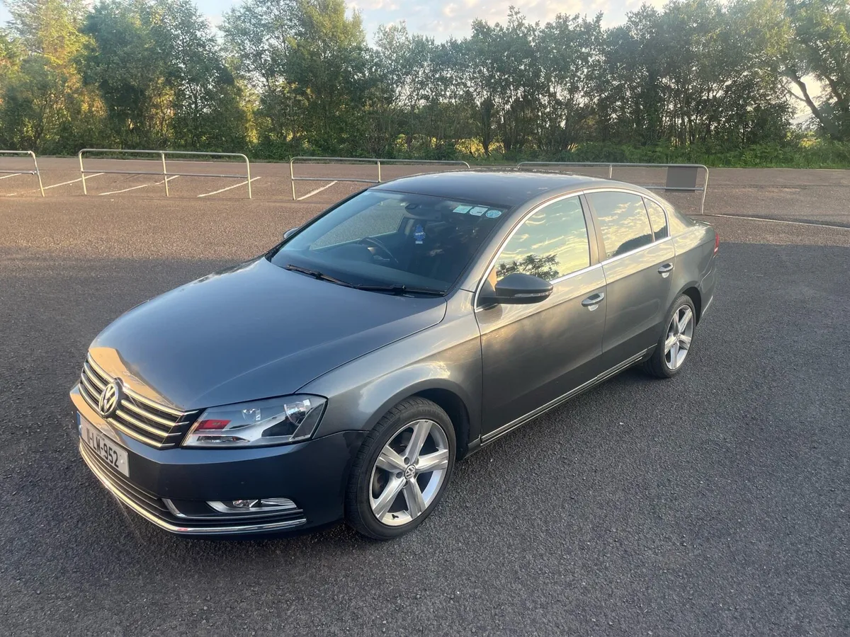 2011 Volkswagen Passat 2.0 Tdi - Image 1