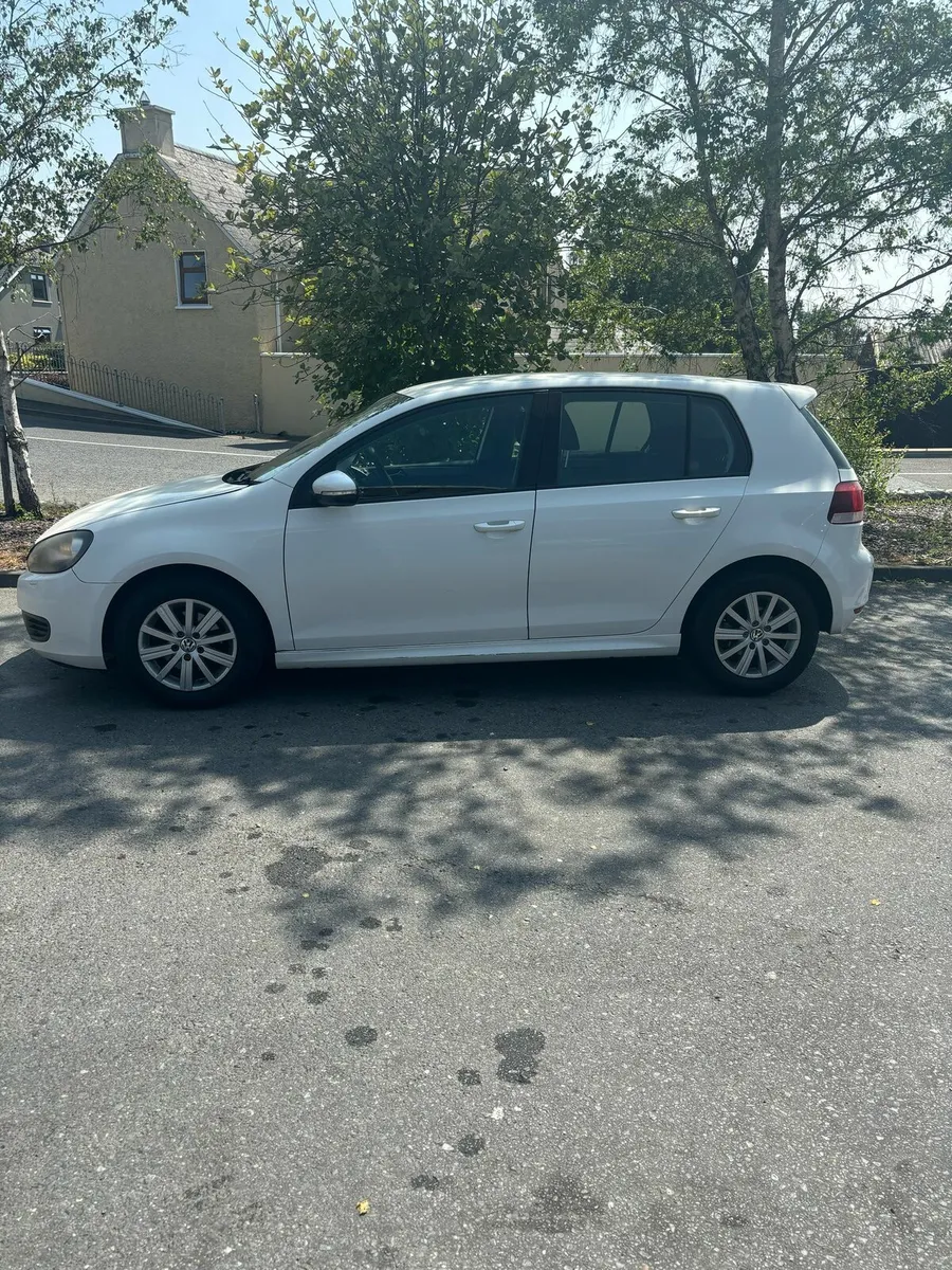 11 VW GOLF 1.6  NCT AND TAXED - Image 2