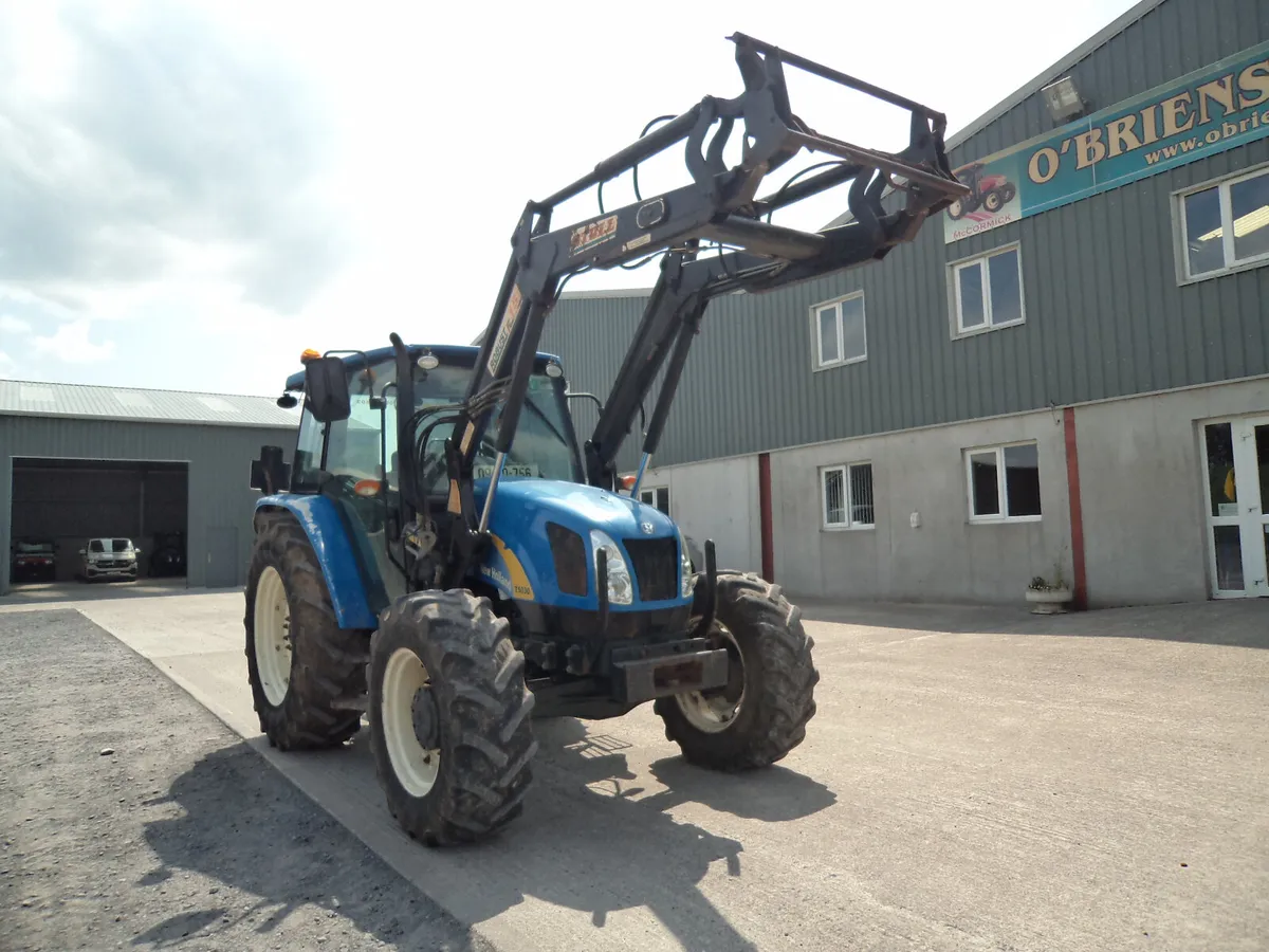 2009 New Holland T5030 - Image 3