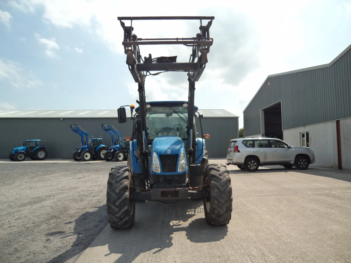 2009 New Holland T5030 - Image 4