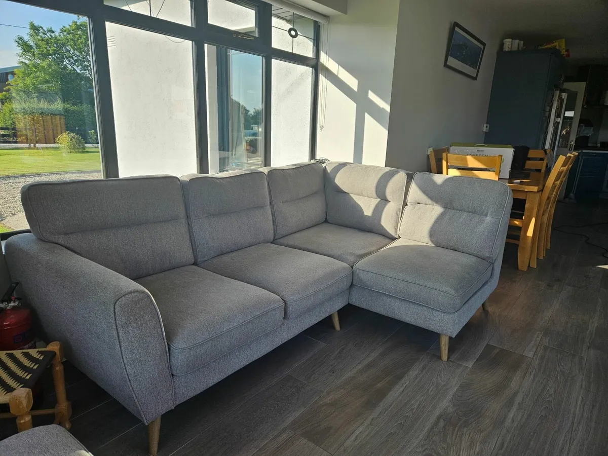 Sofa - Image 4
